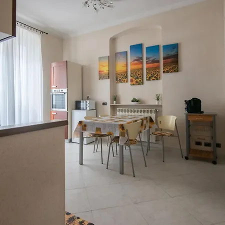 La Casa Dei Girasoli Wi-fi E Relax * Genoa