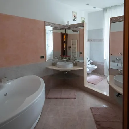 La Casa Dei Girasoli Wi-fi E Relax Appartement *